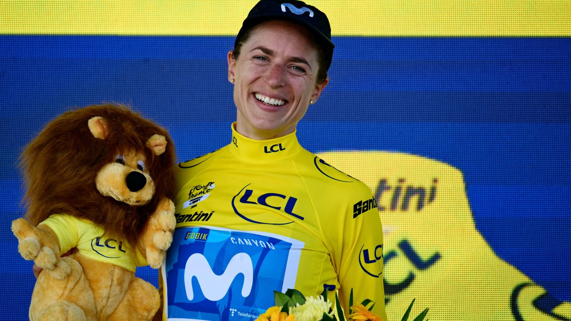Marlen Reusser in yellow