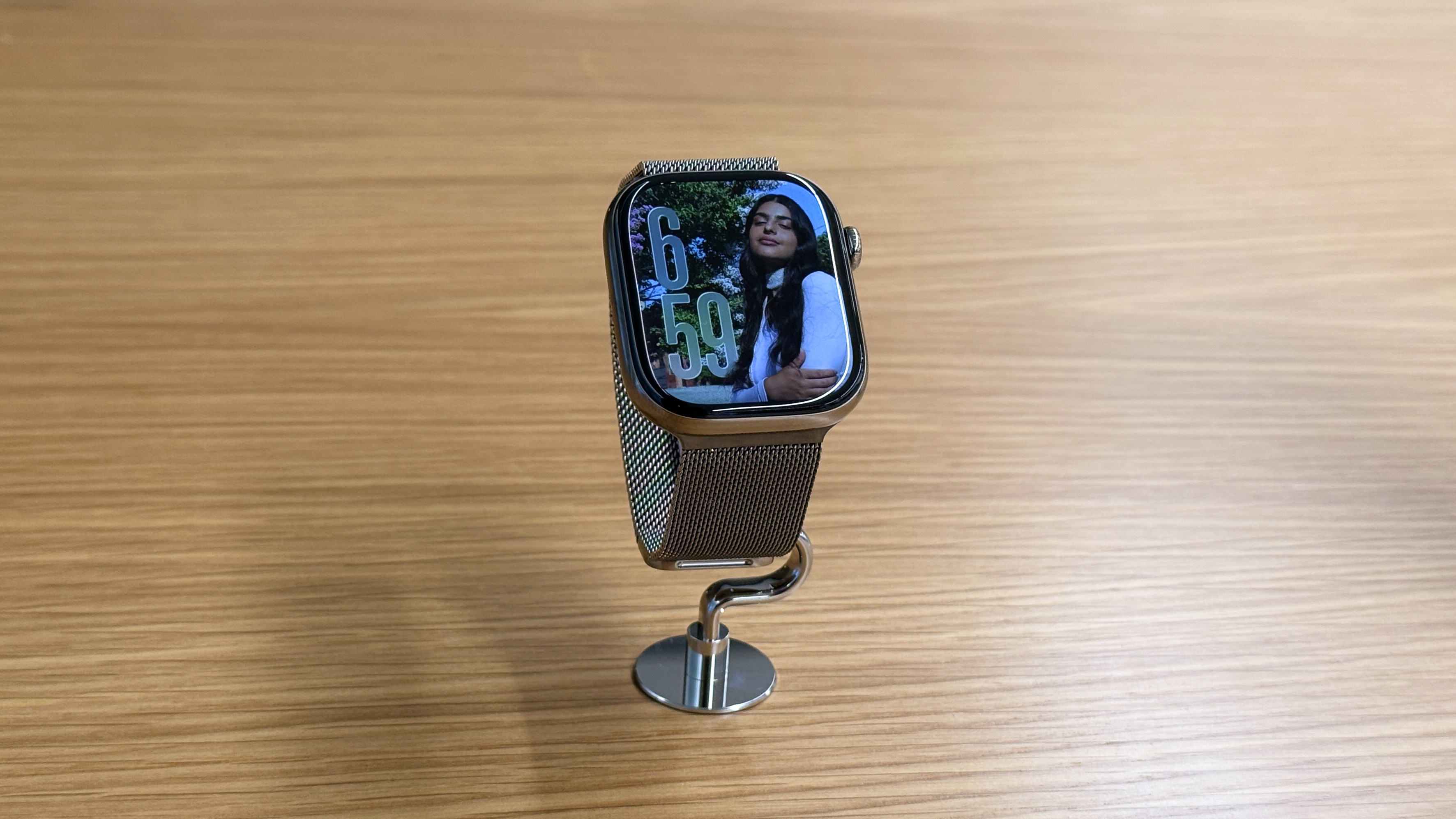 watchOS 26 running on an Apple Watch Series 10