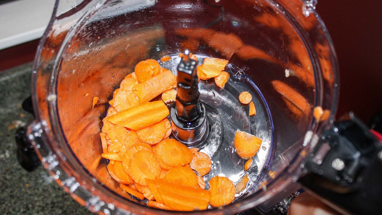 Hamilton Beach 12 Cup Stack and Snap Food Processor processing carrots