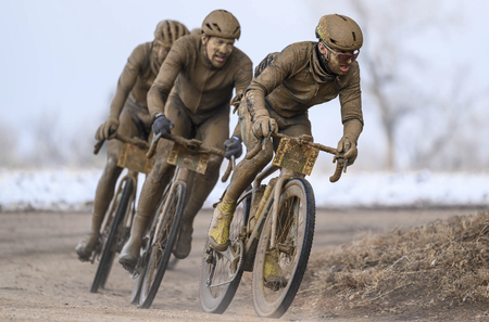 Alexey Vermeulen leads pack of front four men in 2024 edition, Noah Granigan second wheel taking the win