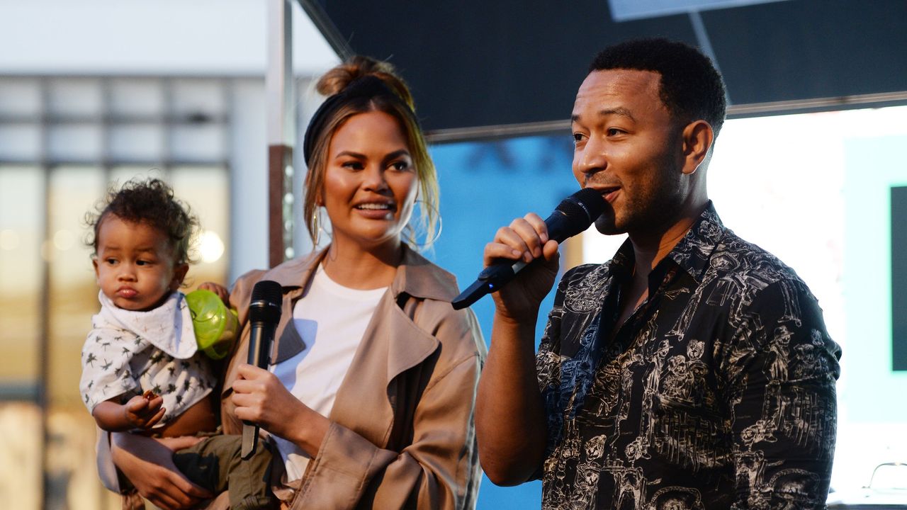 Impossible Foods Grocery Los Angeles Launch With &quot;Pepper Thai&quot; Teigen