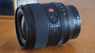 Best lenses for Sony A7 IV: Sony FE 35mm F1.4 G Master on a tabletop