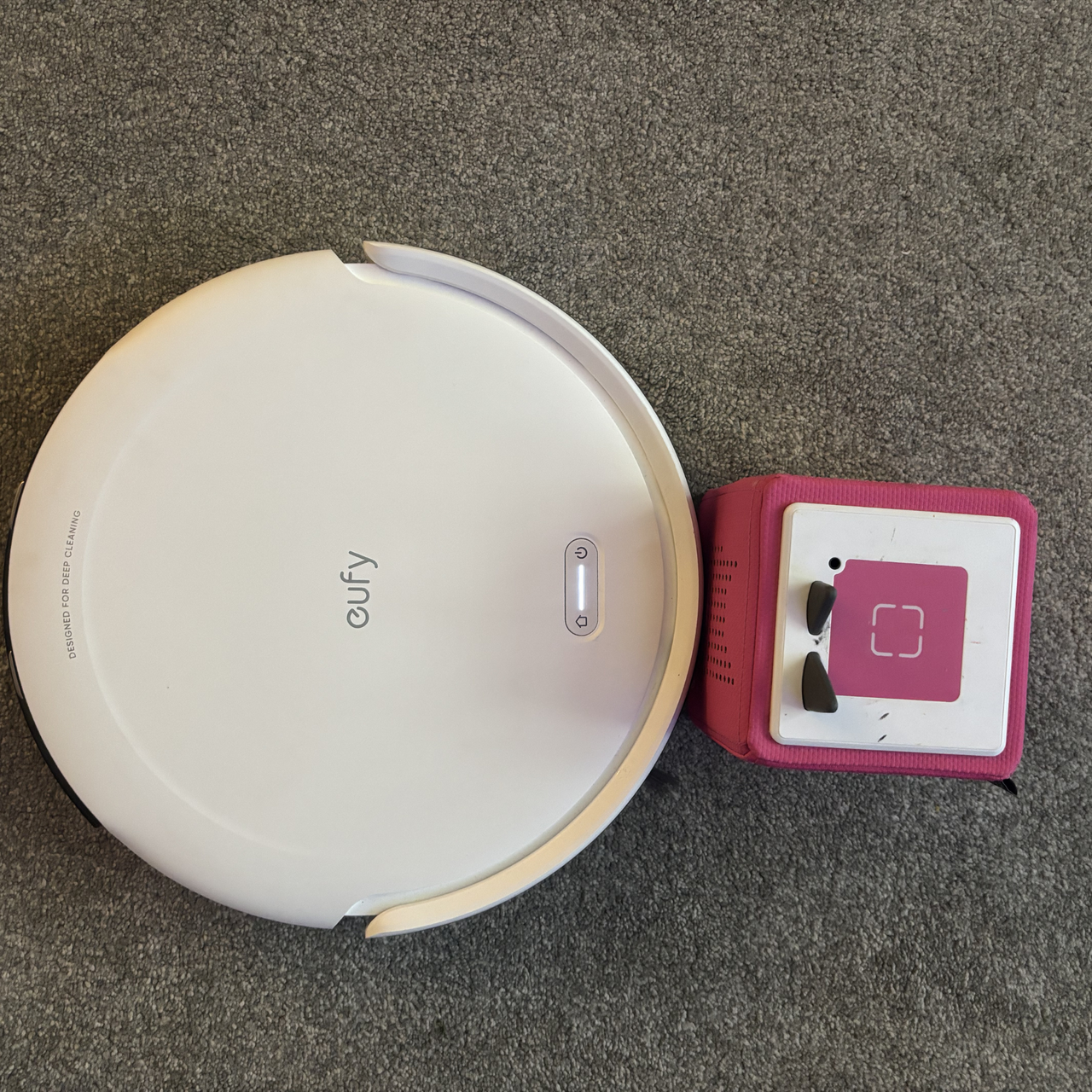 Eufy C10 obstacle avoidance in front of Tonie Box