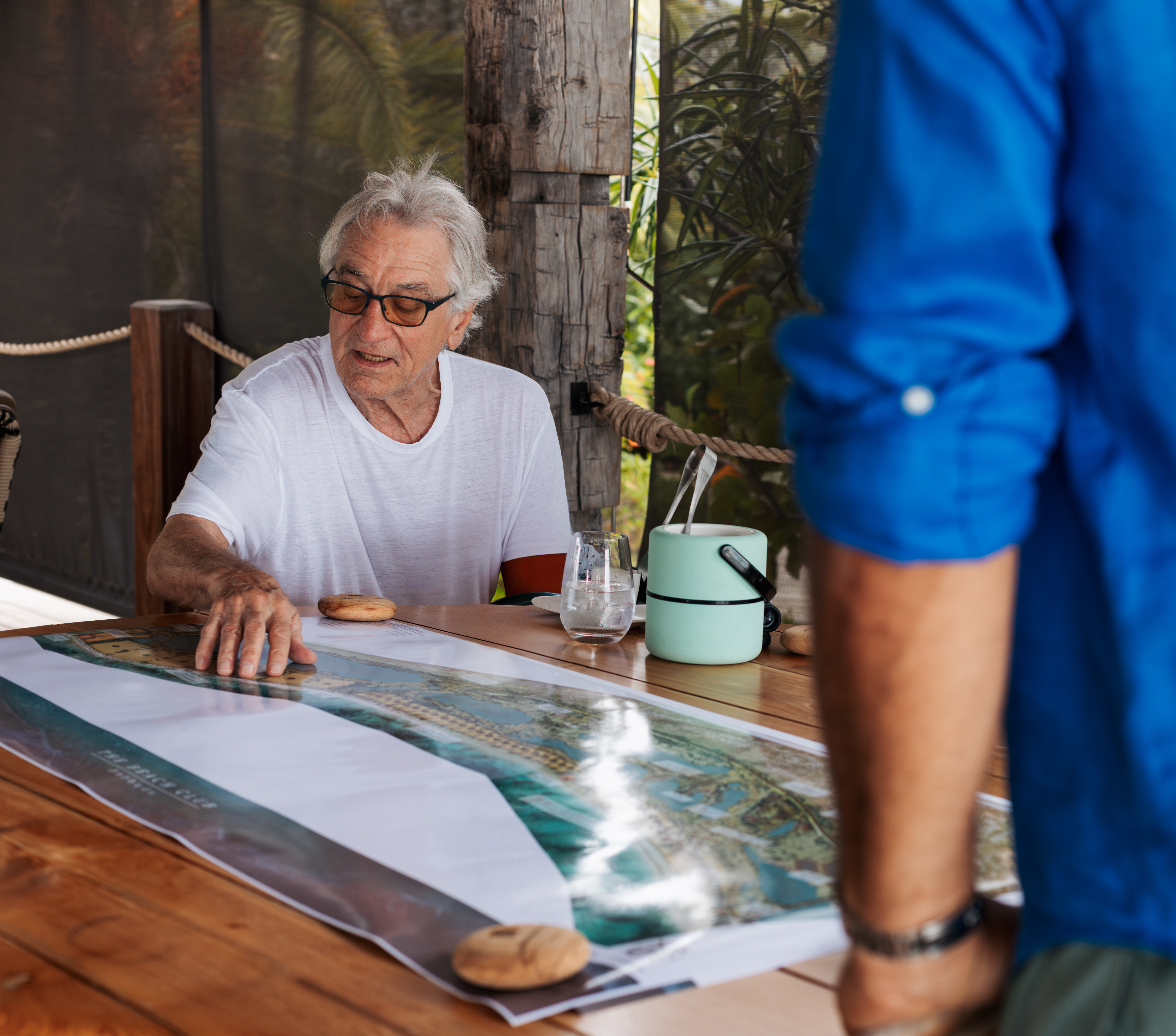 Robert de Niro in a Barbuda white sandy beach
