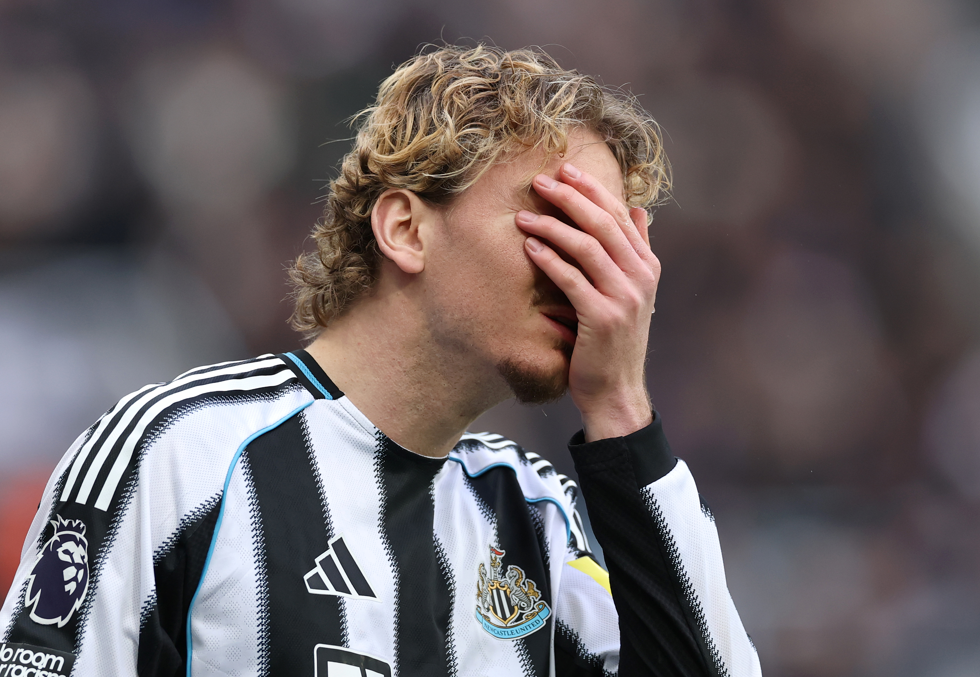 NEWCASTLE UPON TYNE, ENGLAND - DECEMBER 20: Nick Woltemade of Newcastle United reacts during the Premier League match between Newcastle United and Chelsea at St James&amp;amp;apos; Park on December 20, 2025 in Newcastle upon Tyne, England. (Photo by Stu Forster/Getty Images)