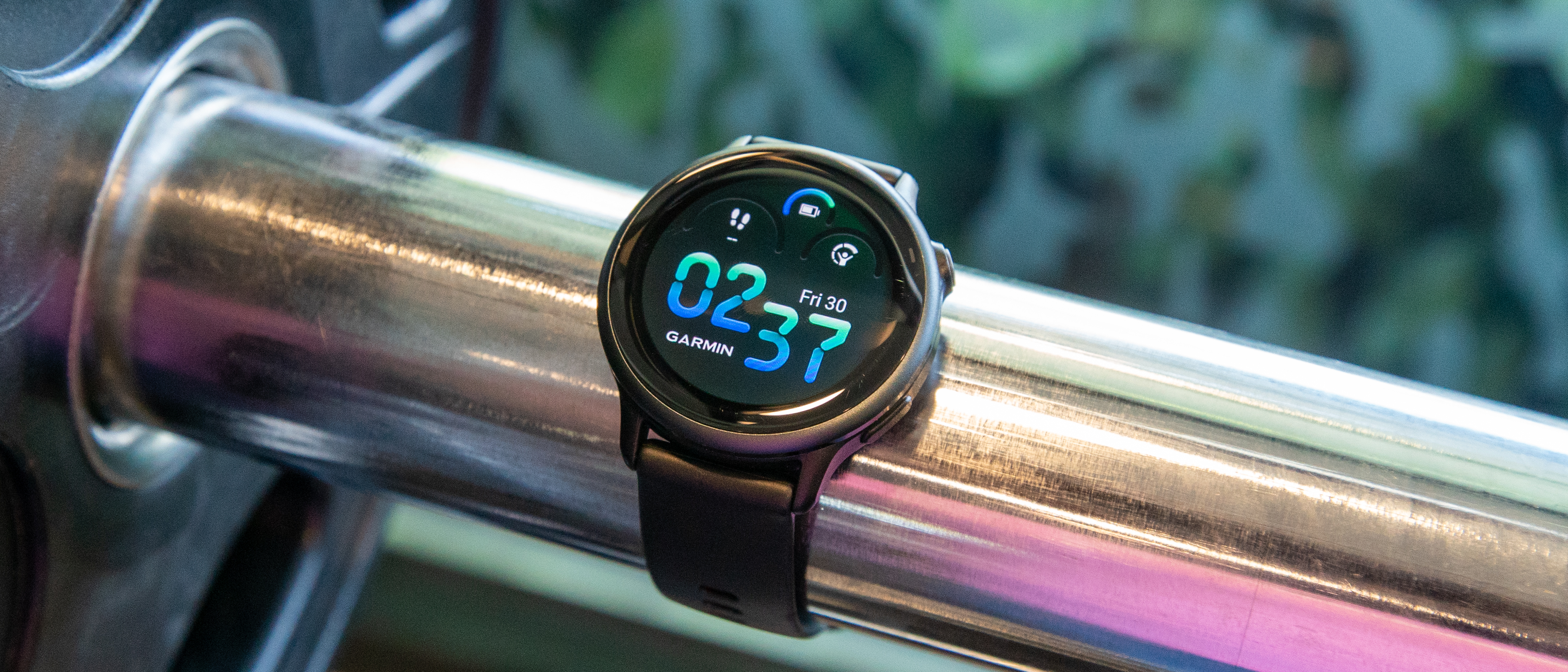 The Garmin Vivoactive 6 on a workout bar