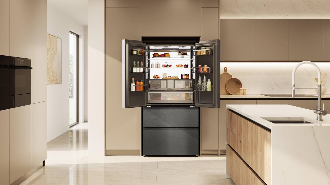 Haier Horizon Cooling fridge freezer