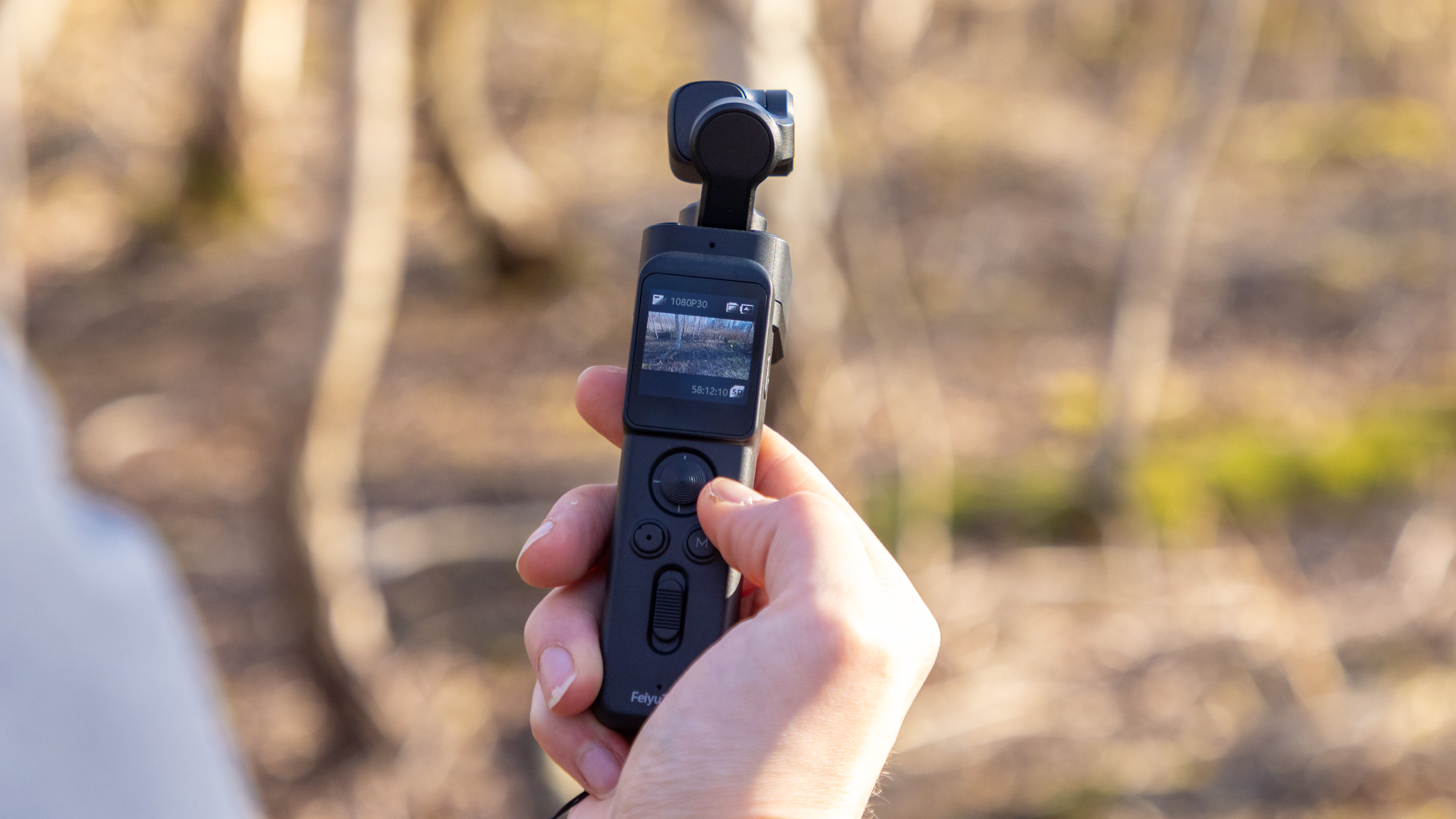 FeiyuTech Pocket 3 Stabilized vlogging camera with gimbal and detachable head