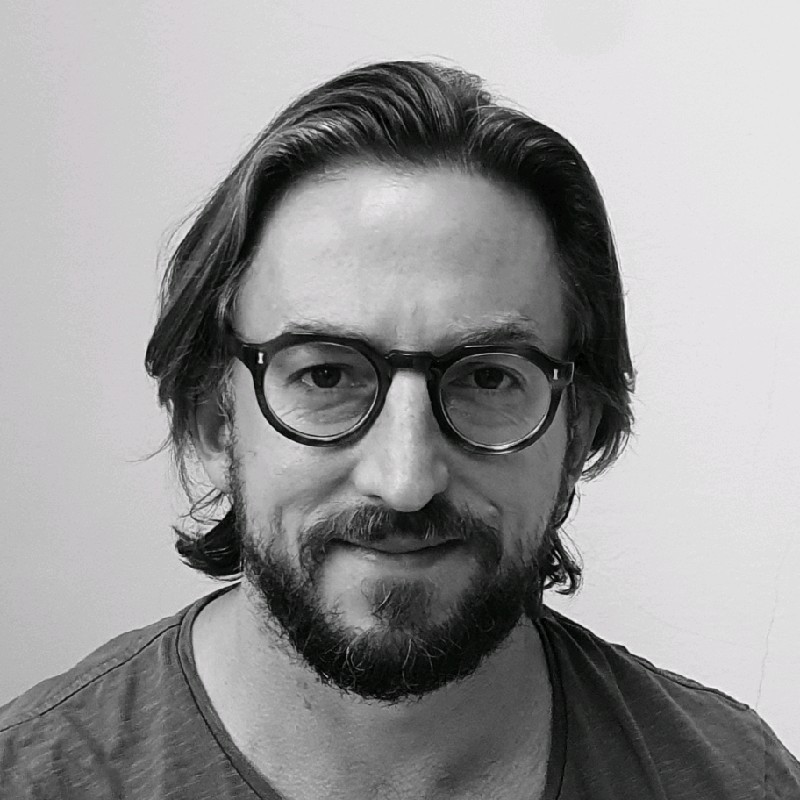 Headshot of alastair mayne COO of garolla