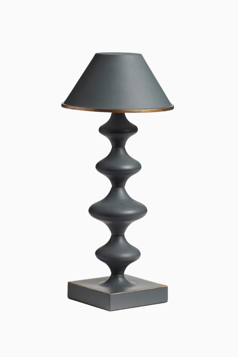 Minerva Wireless Table Lamp