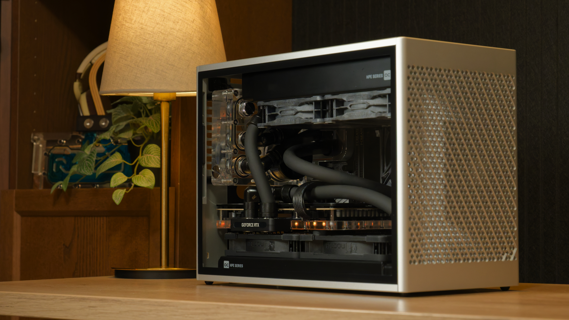 Greyscale ITX Build Beauty Shots