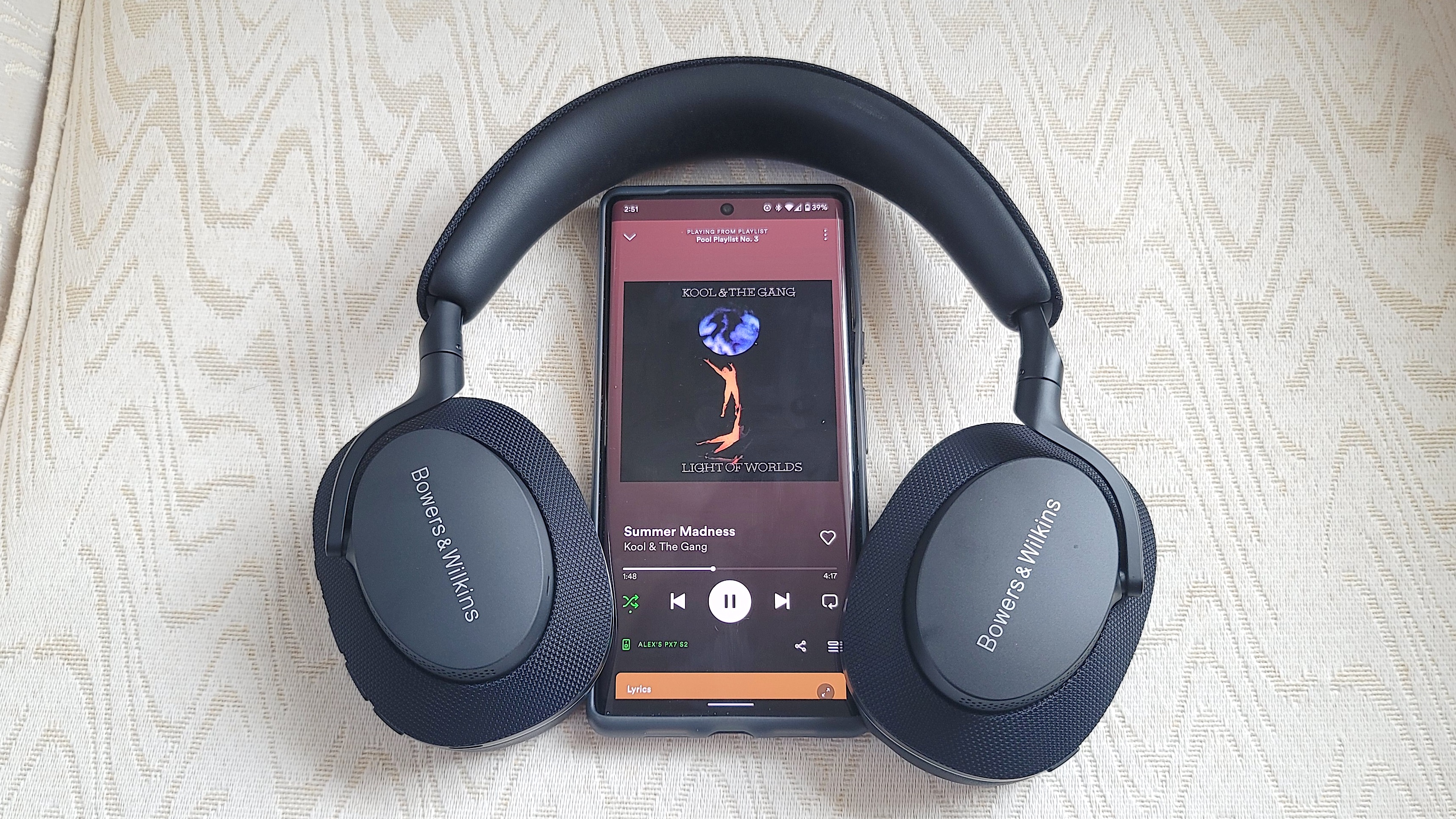 Bowers & Wilkins PX7 S2 Review