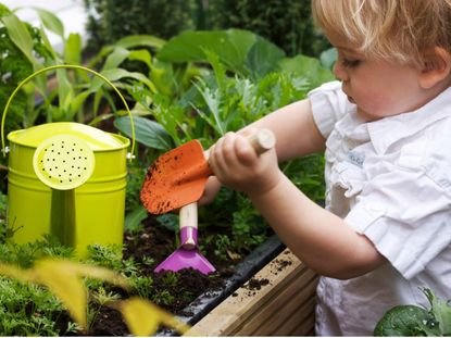 Garden sets hot sale for toddlers