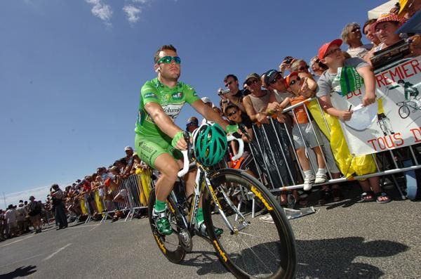 Mark Cavendish (Columbia-HTC) in the green sprinters' jersey at the start of Tour de France stage five.