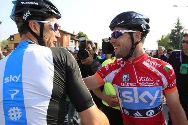 Eisel and Cavendish at the finish