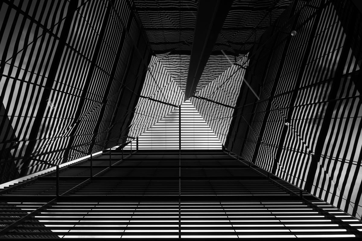 Panasonic S1 with Lumix S 24-105mm f/4 Macro O.I.S. at 24mm, f/9, 1/100sec, ISO100, L. Monochrome D Photo Style.