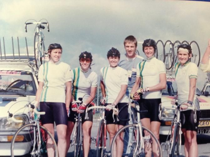 The Australian national team at the Women's Tour de France