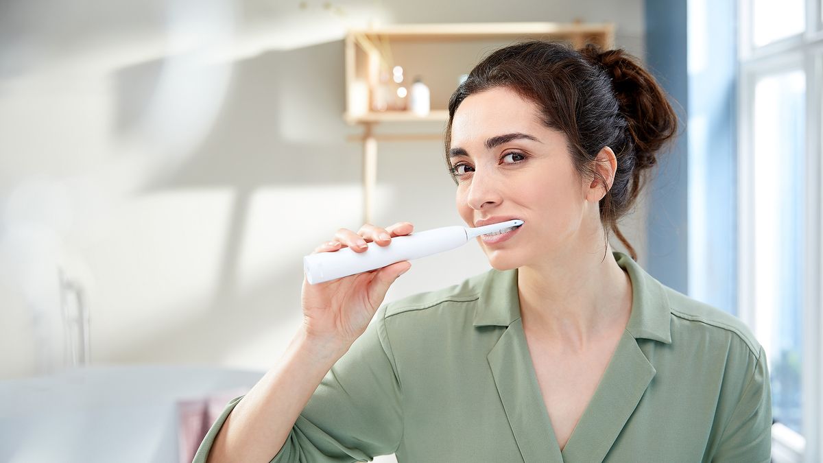 7 Mistakes Everyone Makes With Electric Toothbrushes T3 xs-3-pieces-travel-protective-cover-for-electric-toothbrushes-and