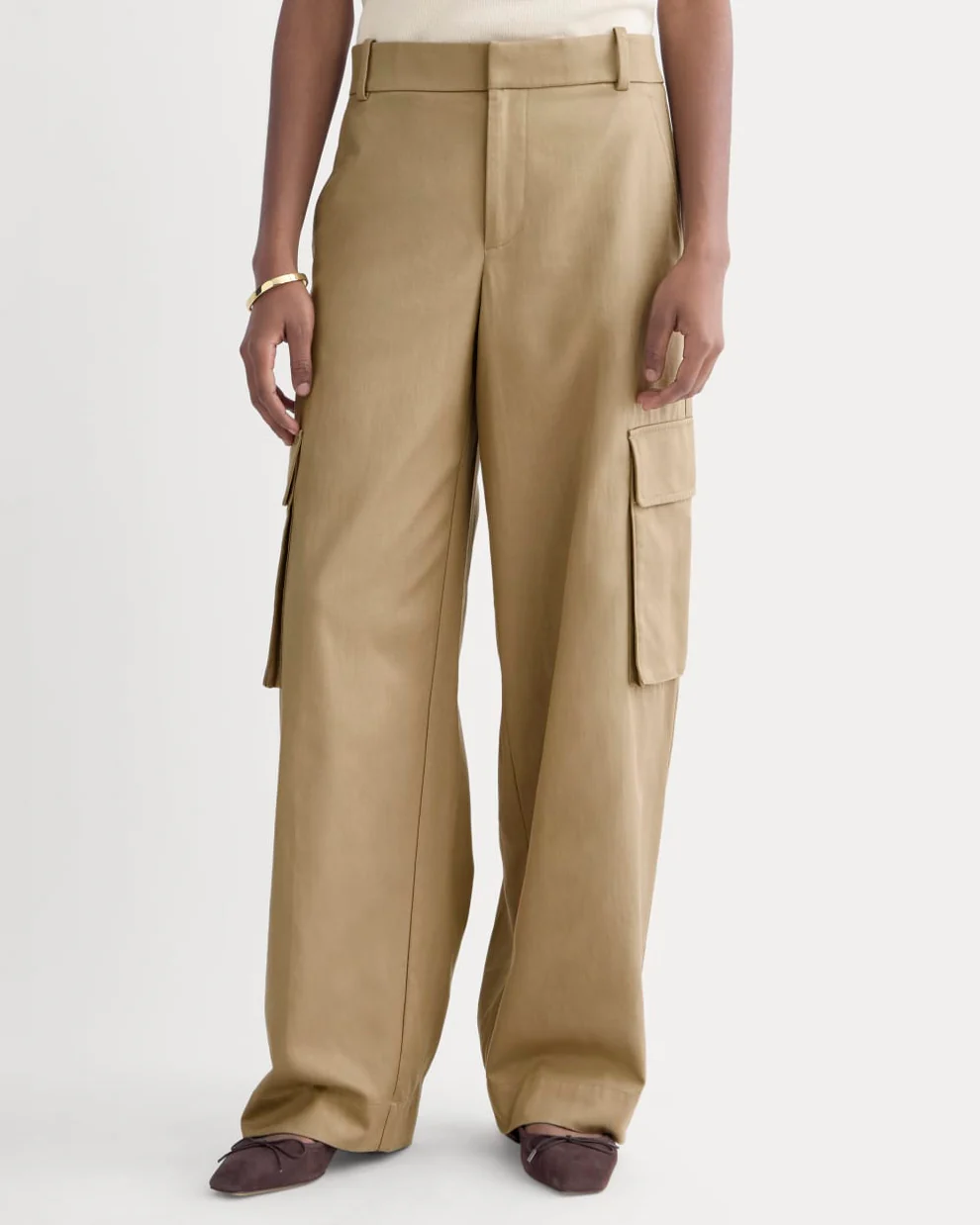 Everlane, Wide-Leg Cargo Trouser in Buttersmooth