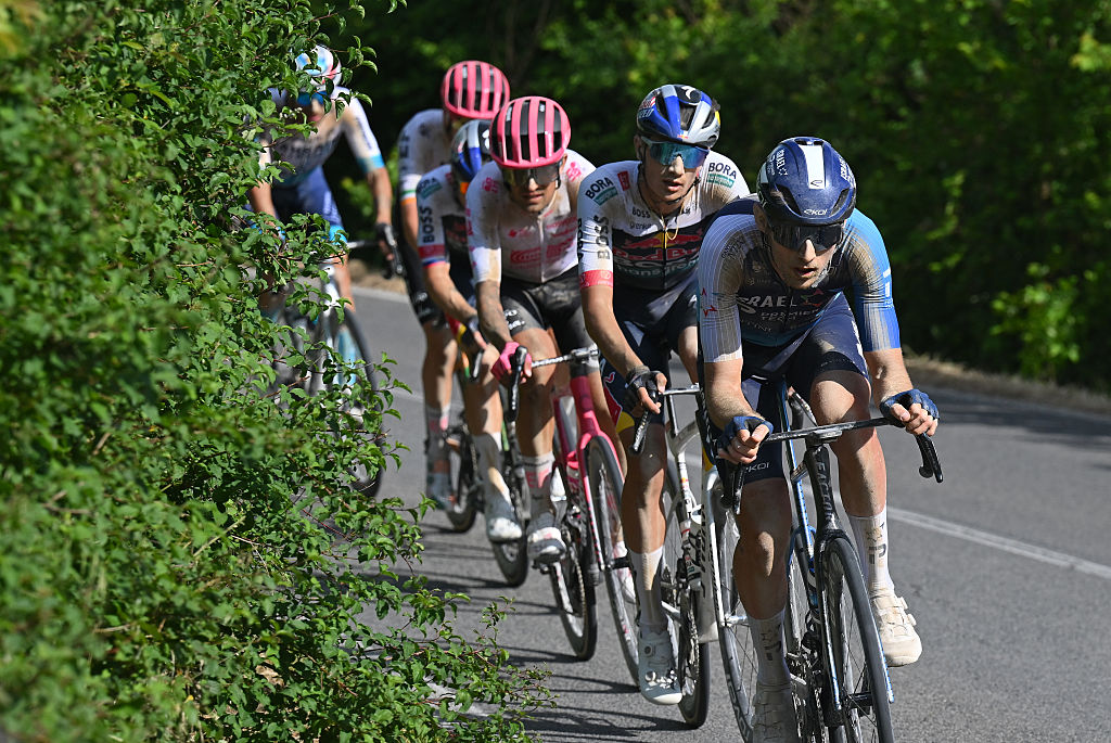 SIENA ITALY MAY 18 Derek Gee of Canada and Team Israel-Premier Tech competes in the chase group during the 108th Giro dItalia 2025 Stage 9 a 181km stage from Gubbio to Siena UCIWT on May 18 2025 in Siena Italy Photo by Tim de WaeleGetty Images