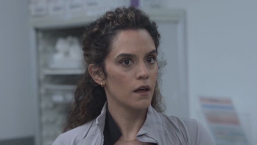 Al-Hashimi looking concerned in The Pitt's Season 2 premiere