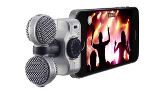 Best iPhone microphones: Zoom iQ7