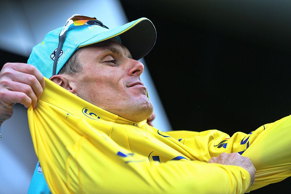 Luis Leon Sanchez leads Paris-Nice