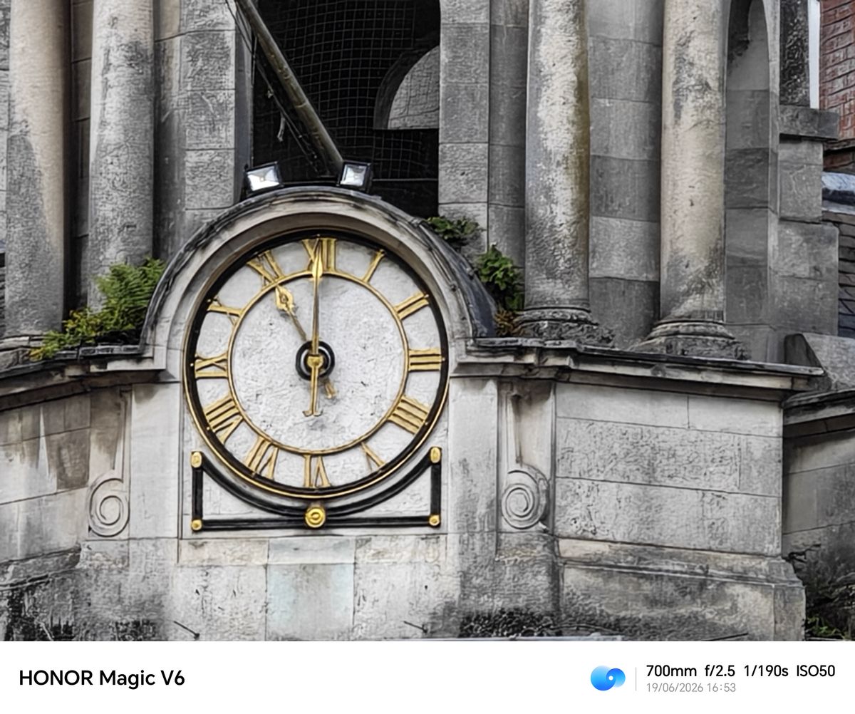 Oppo Magic V6 sample images