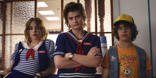 Stranger Things Maya Hawke Robin Joe Keery Steve Harrington Gaten Matarazzo Dustin Henderson Netflix