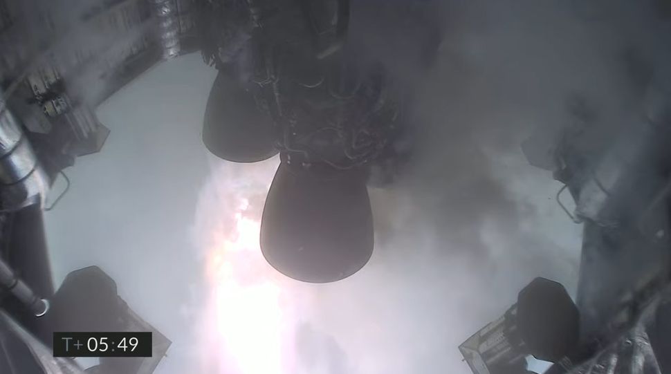 SpaceX's Starship SN11 rocket prototype explodes on landing