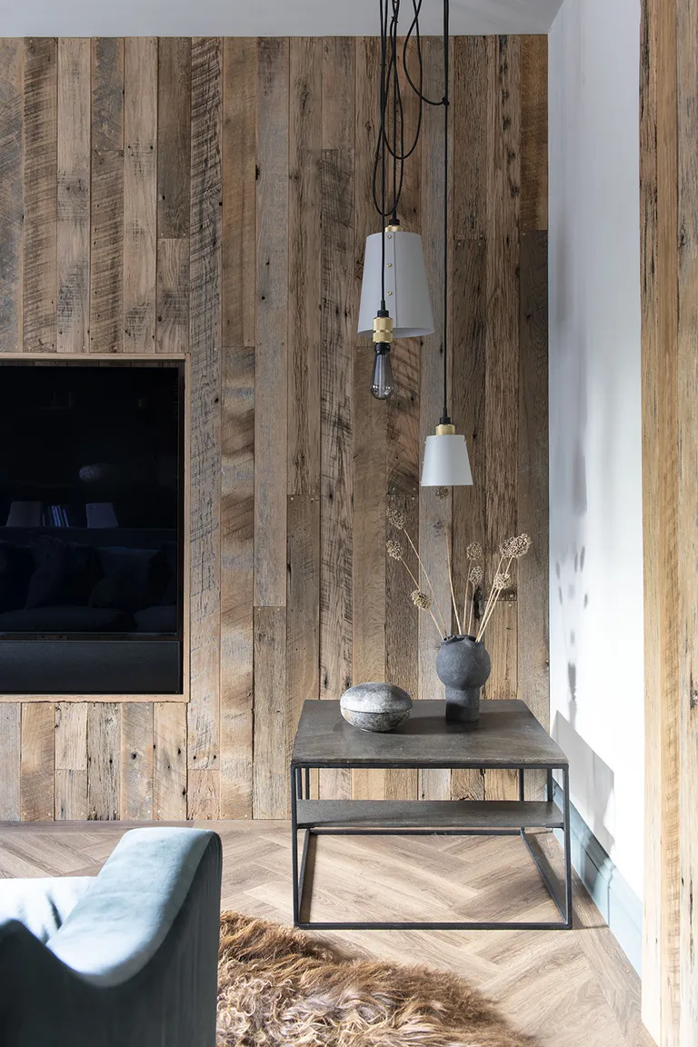 Kagu Interiors lighting