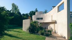 view of the interior of a modernist house with a minimal interior located in arles france