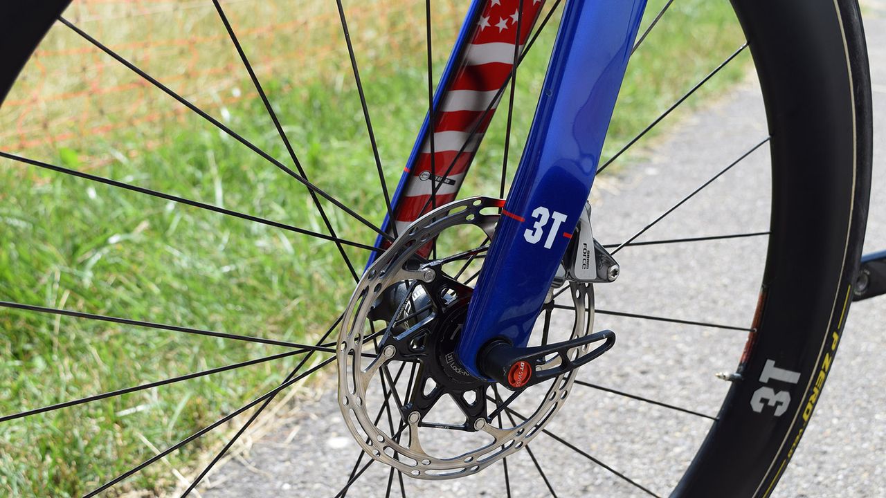 The US flag also features on the inside of the fork legs