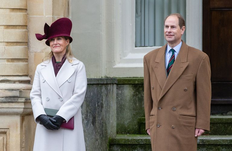 Prince Edward Sophie Wessex And Lady Louise Windsor Attended Christmas Day Church Service But Where Was The Queen Woman Home