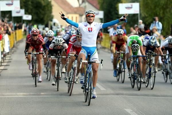 Daniel Schorn (Team Netapp) claimed the stage win.