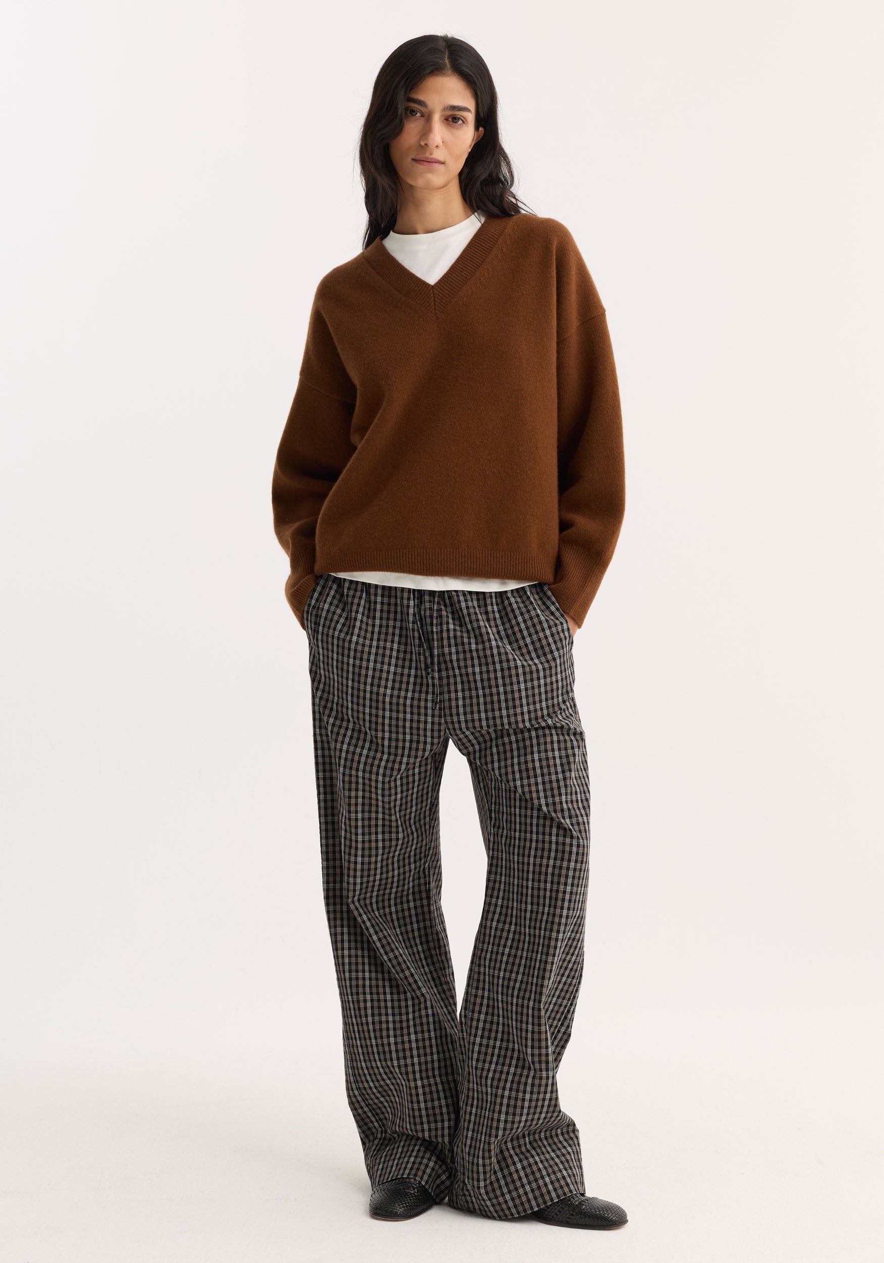 Relaxed Fit Trousers | Black / Brown Check