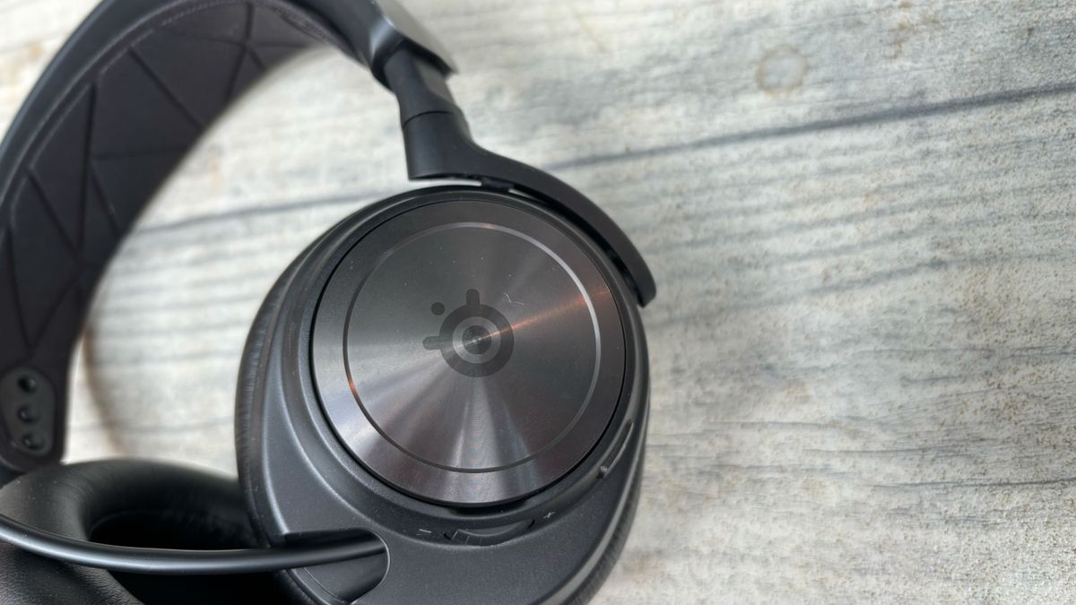 SteelSeries Arctis Nova Pro on a w