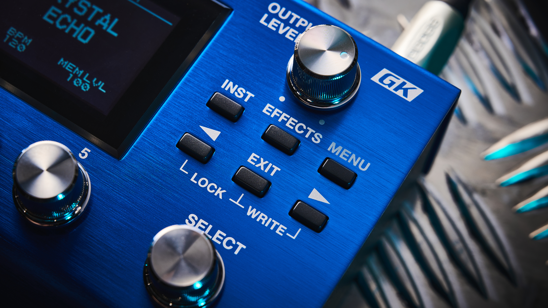 Close up of the buttons on the Boss VG-800 guitar processor