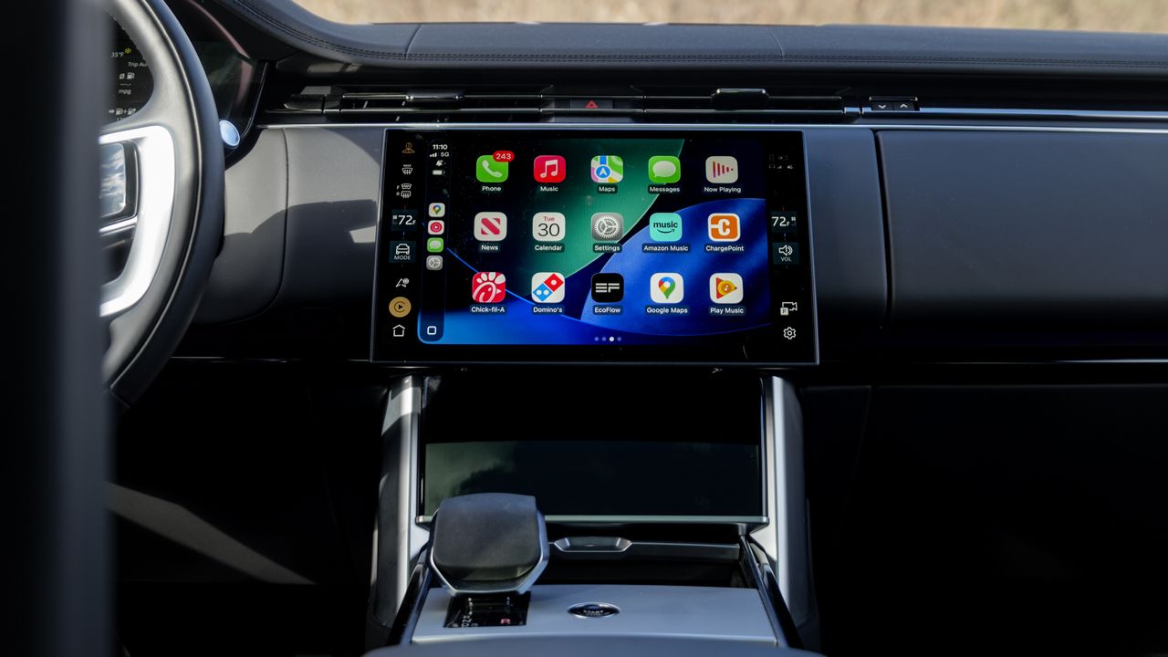 2025 Range Rover L460 test drive.