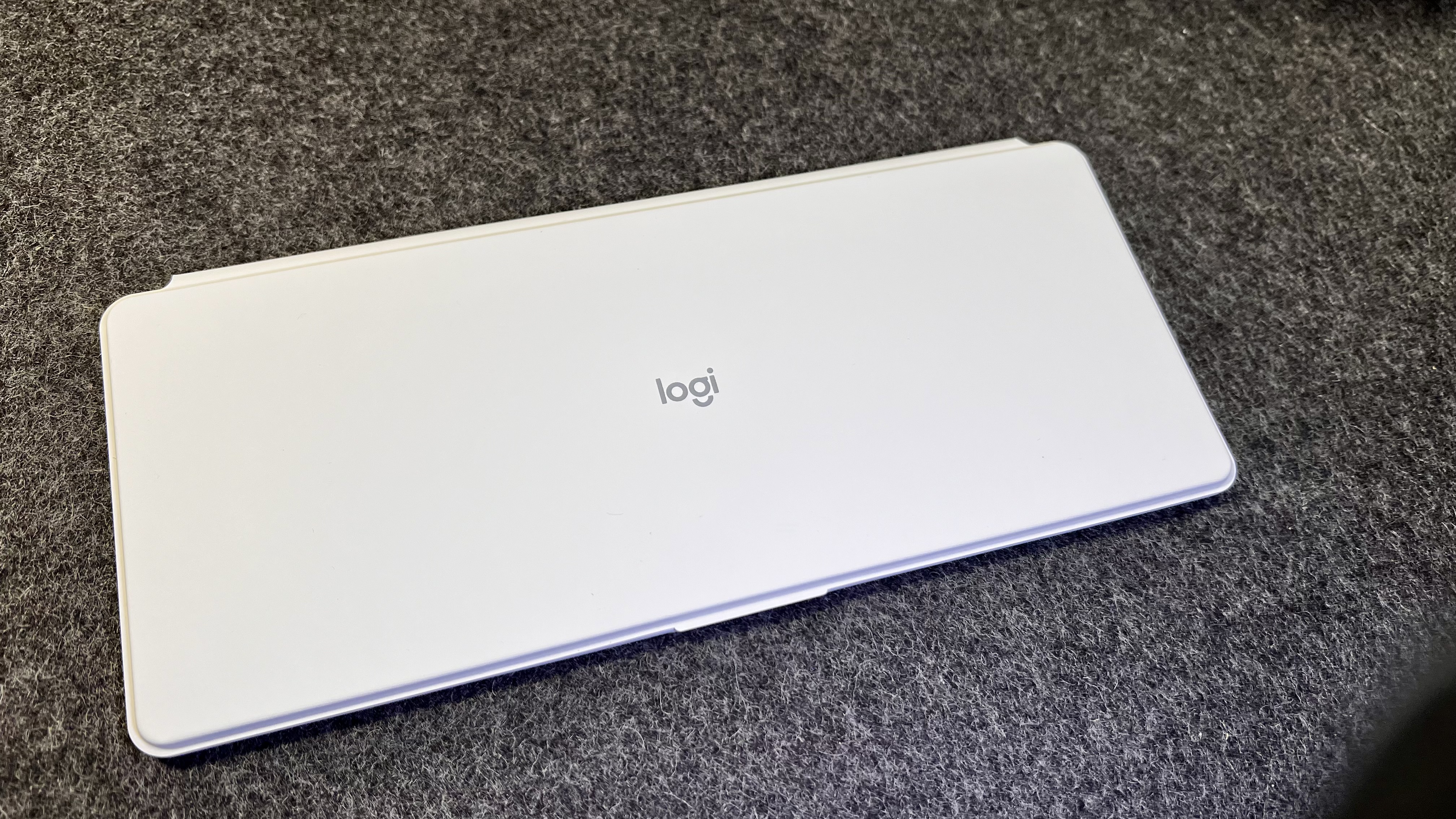 Logi Keys-to-Go 2