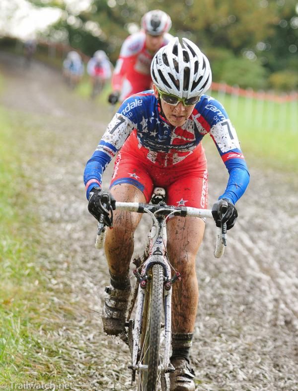 Kaitlin Antounneau (Cannondale pb Cyclorossworld.com) having another brilliant race