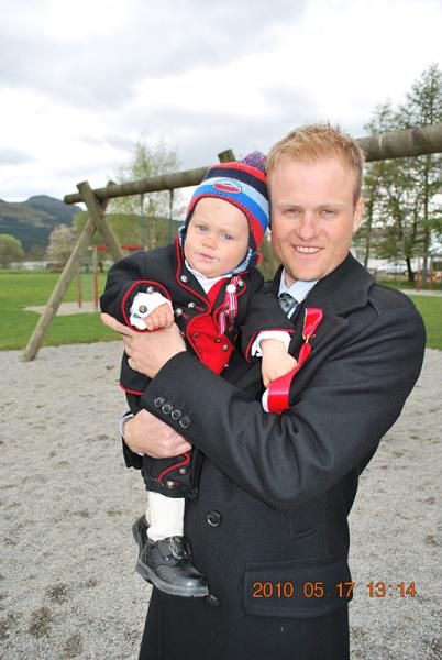 Bj&oslash;rnar with Pappa Kenneth on May 17, Norway's national day.
