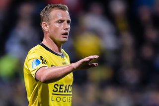 Cattermole during a game for VVV Venlo