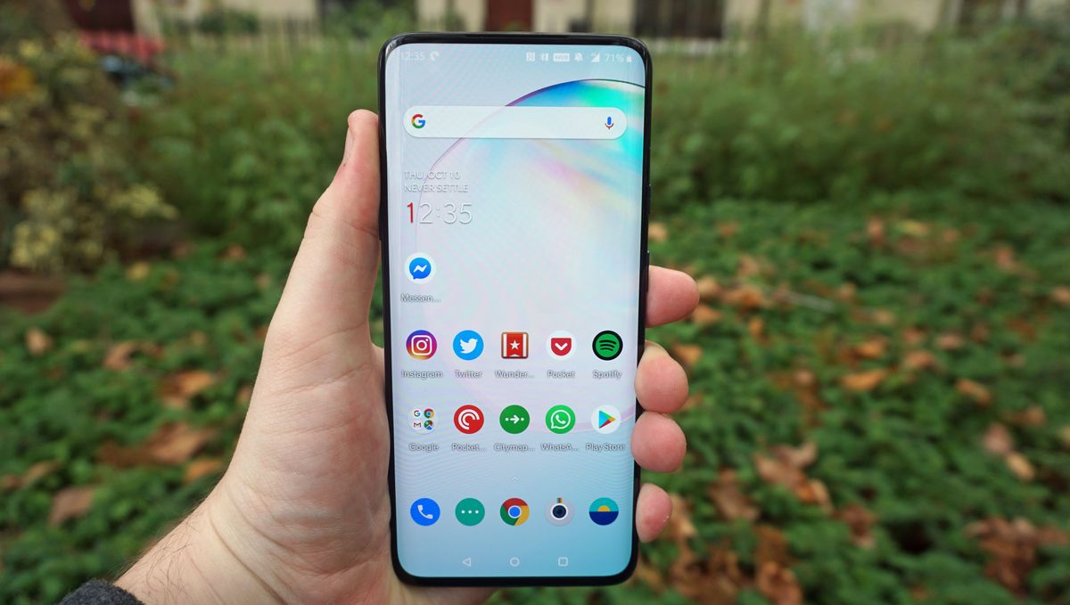 OnePlus 7T Pro vs Samsung Galaxy S10 Plus TechRadar