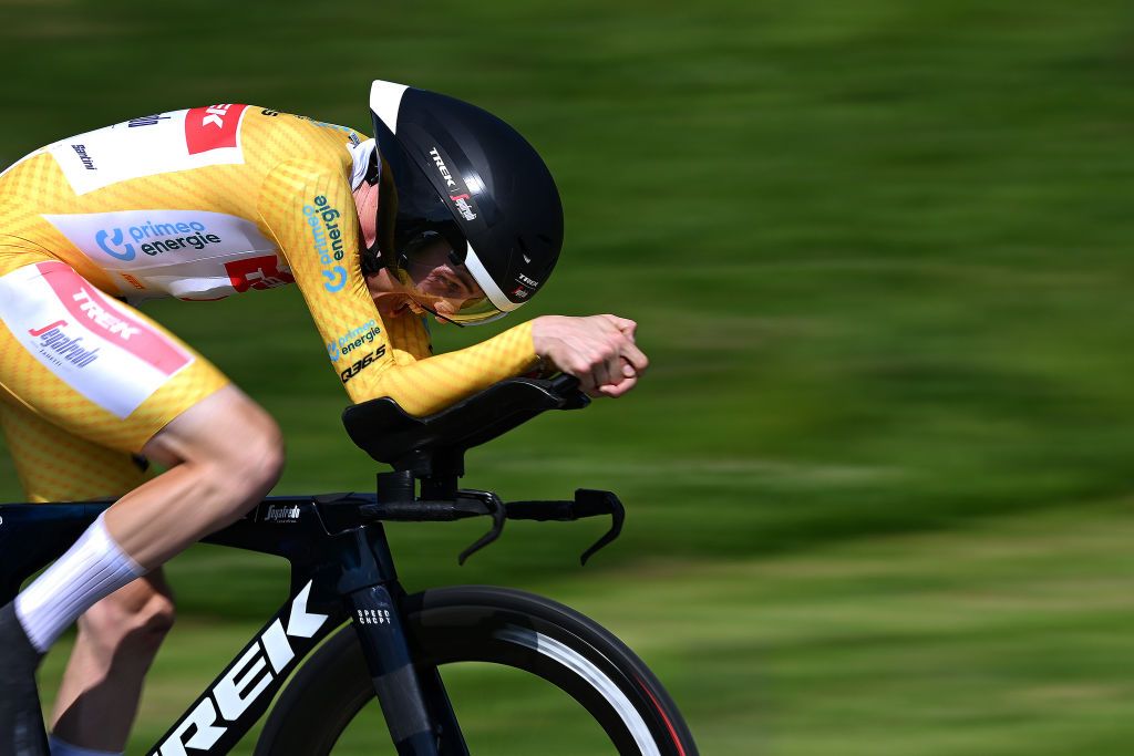 ABTWILL SWITZERLAND JUNE 18 EDITORS NOTE Alternate crop Mattias Skjelmose Jensen of Denmark and Team TrekSegafredo Yellow Leader Jersey sprints during the 86th Tour de Suisse 2023 Stage 8 a 257km individual time trial from St Gallen to Abtwil UCIWT on June 18 2023 in Abtwil Switzerland Photo by Dario BelingheriGetty Images