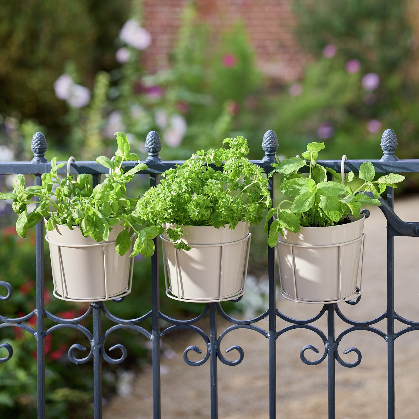 Argos Home Metal Grey Planter - Set of 3