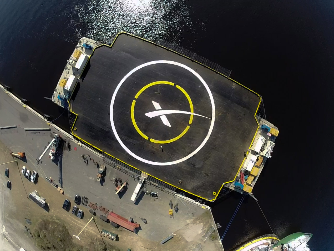 spacex floating landing platform