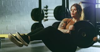 Woman dong workout in gym