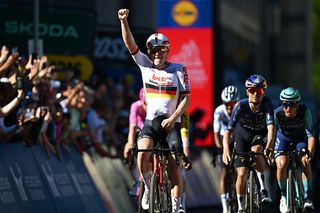Eschborn-Frankfurt: Georg Zimmermann beats Tom Pidcock as thrilling sprint sees breakaway narrowly hold off charging peloton
