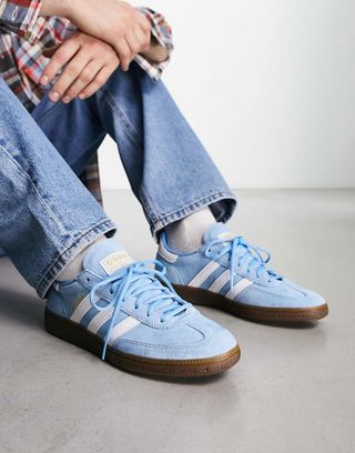 Adidas Originals Handball Spezial Gum Sole Trainers in Light Blue